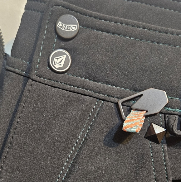 Volcom Battle Nimbus Stretch Pant Skinny Fit Snow Ski Zip Tech Flare Black M - Picture 2 of 10